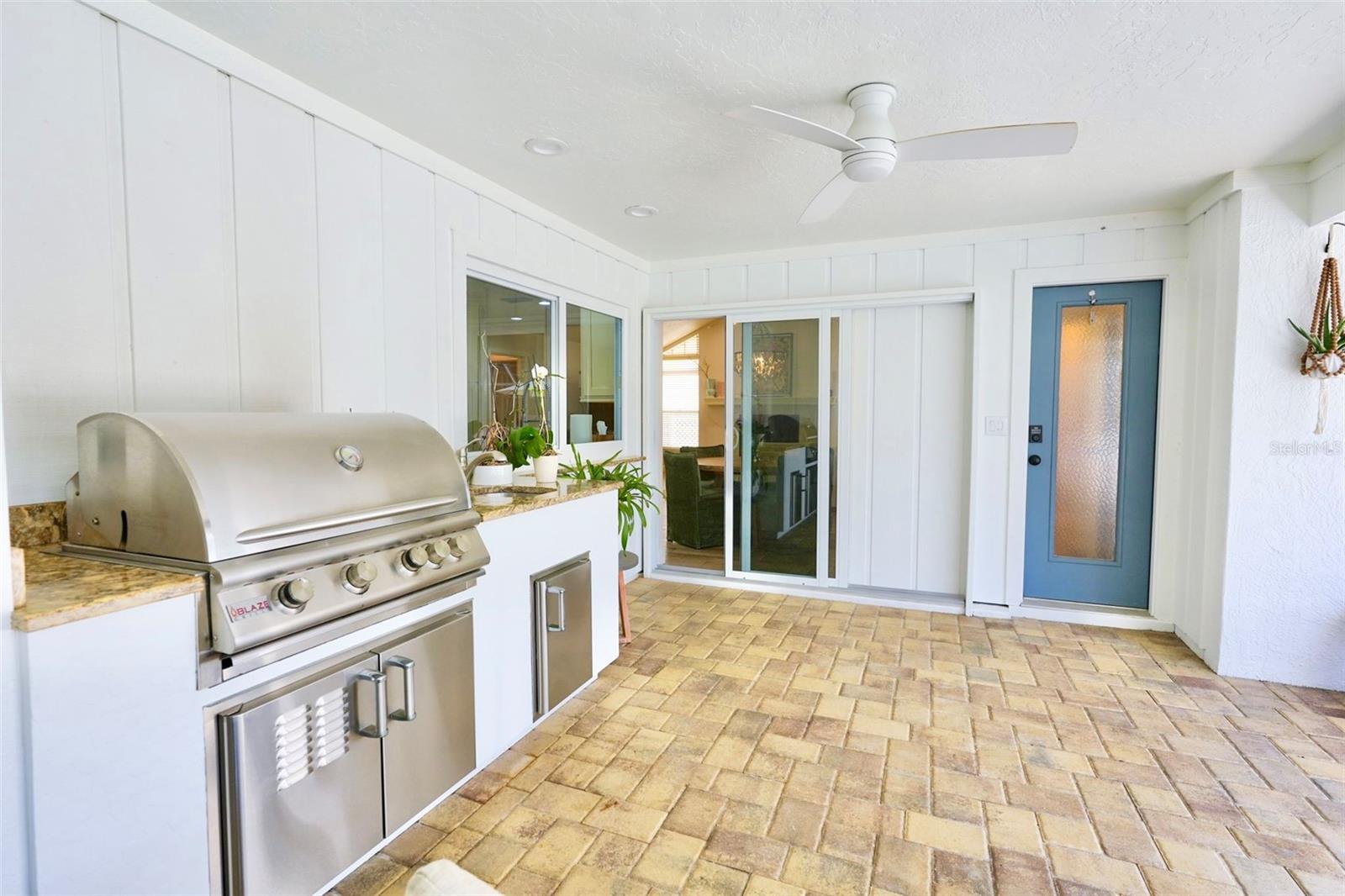 LAKES ESTATES 3 OF SARASOTA - Residential