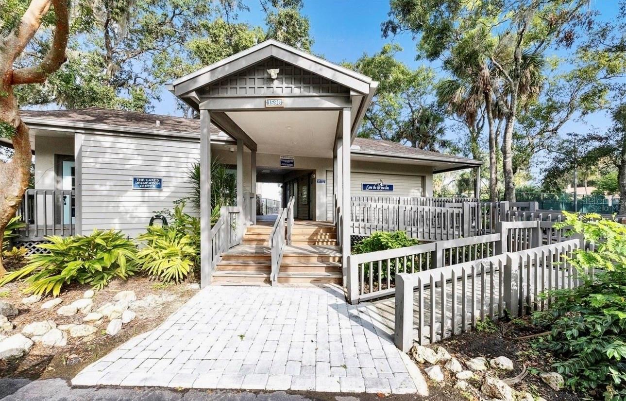 LAKES ESTATES 3 OF SARASOTA - Residential