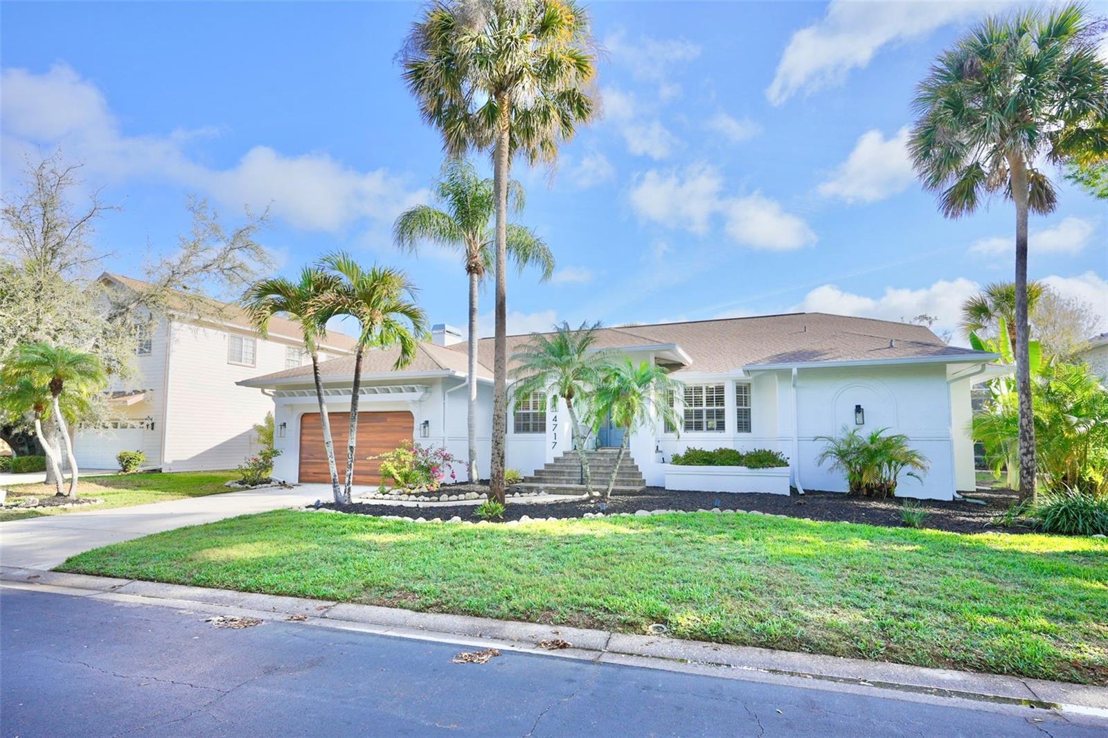 LAKES ESTATES 3 OF SARASOTA - Residential