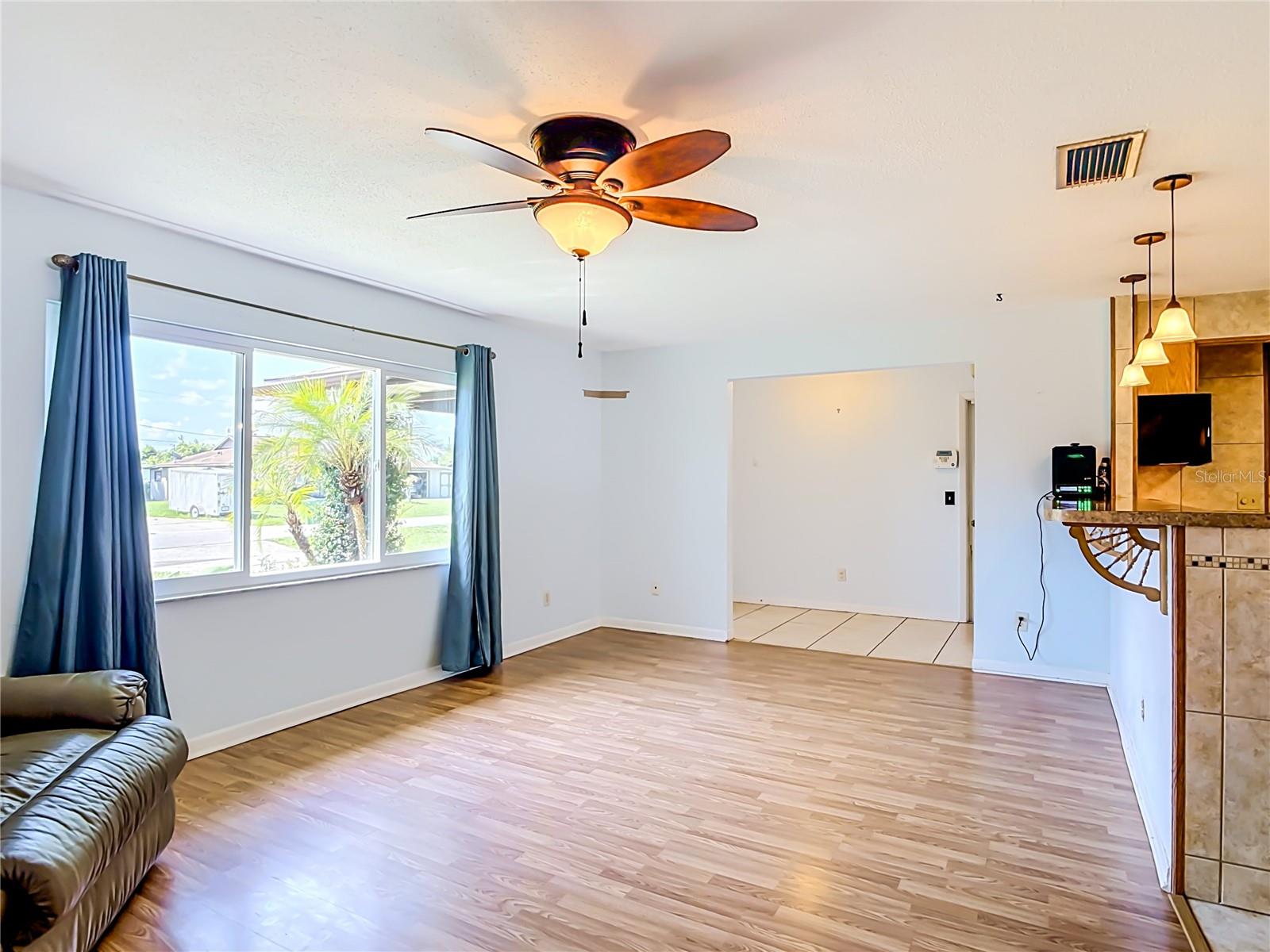 DELTONA LAKES UNIT 11 - Residential