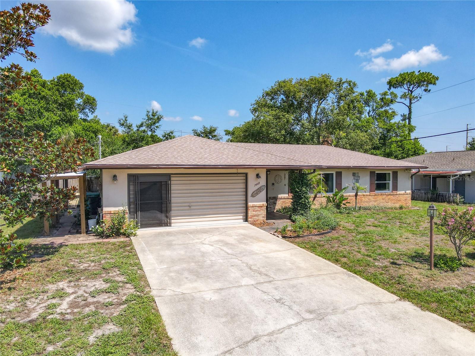 DELTONA LAKES UNIT 11 - Residential