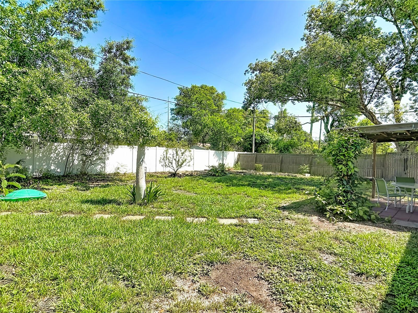 DELTONA LAKES UNIT 11 - Residential