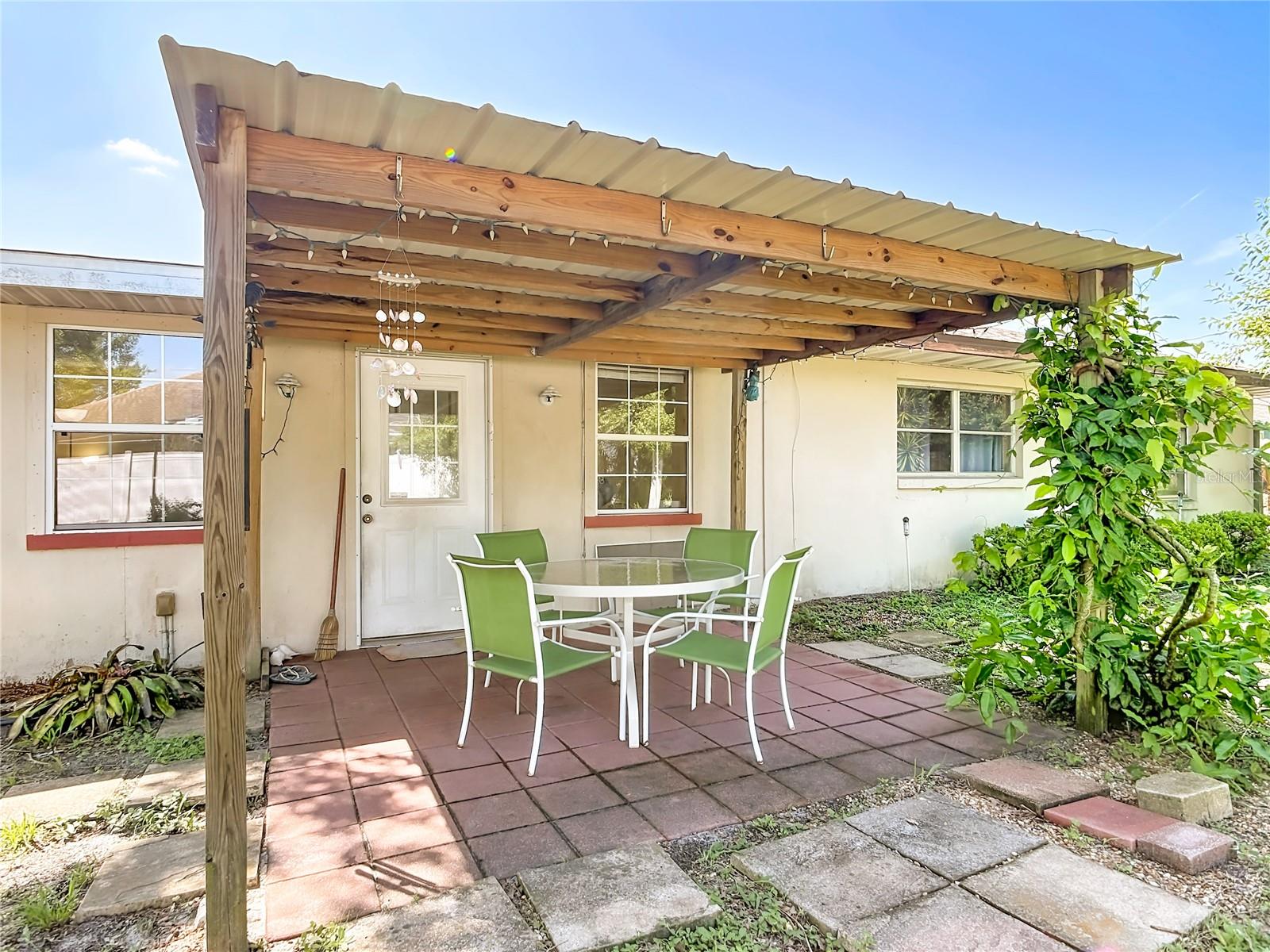 DELTONA LAKES UNIT 11 - Residential