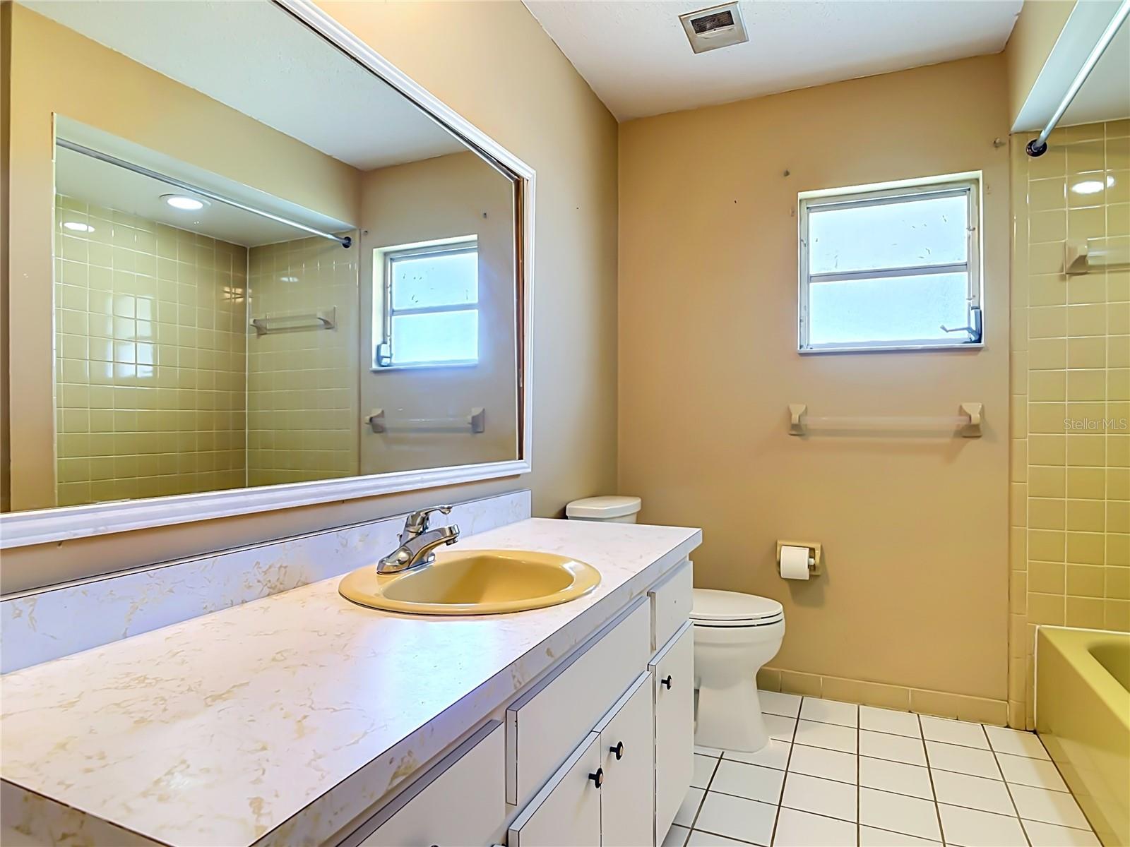DELTONA LAKES UNIT 11 - Residential