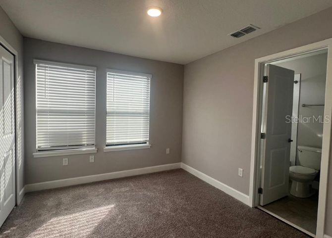 TERRA ESMERALDA TWNHMS - Residential Lease