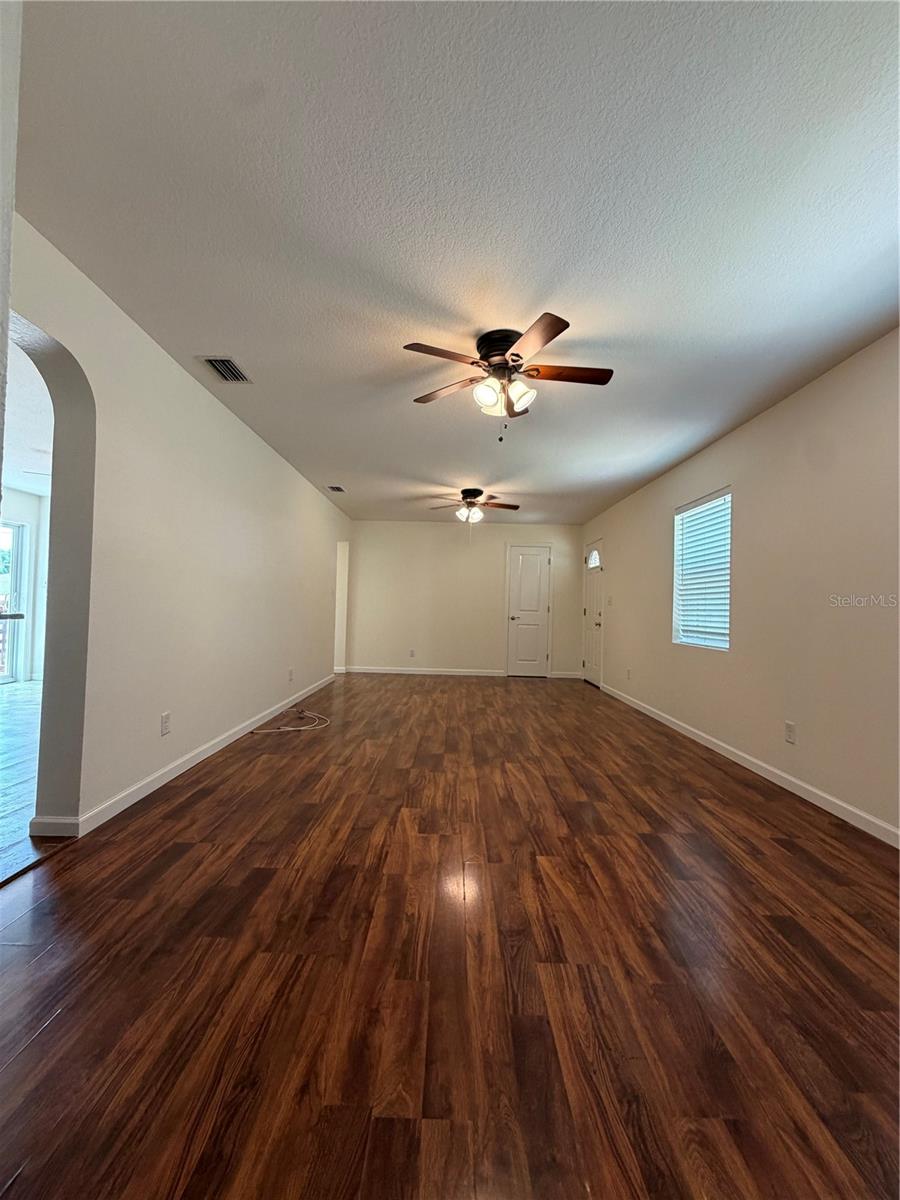 SUNNY DELL - Residential