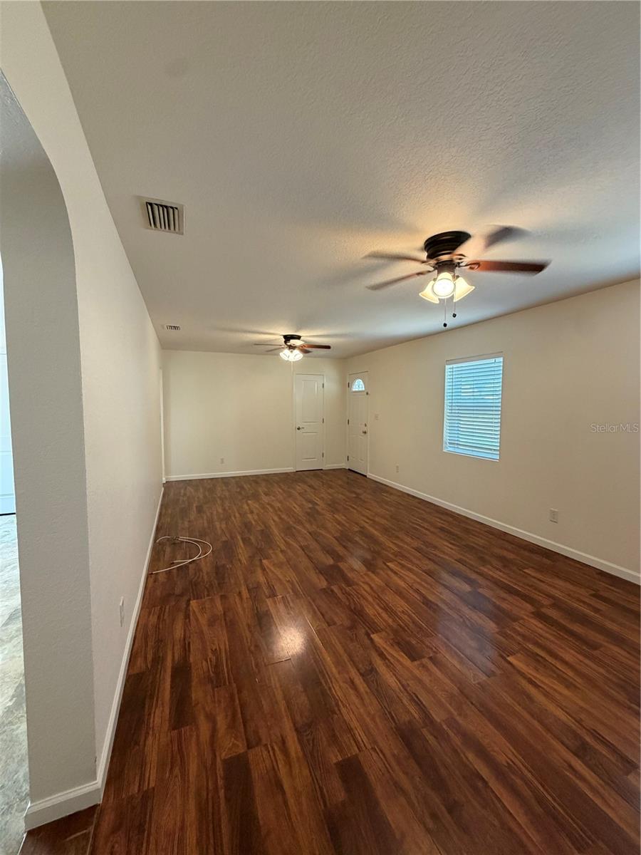 SUNNY DELL - Residential