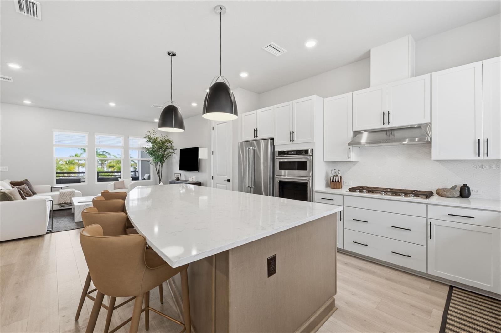 EMERALD LNDG/WATERSIDE - Residential