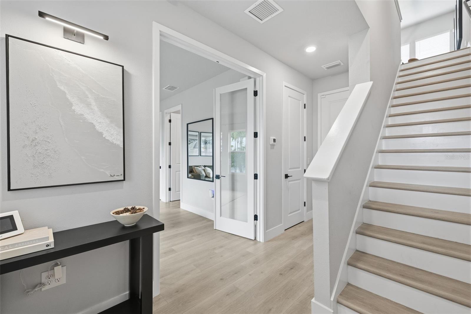 EMERALD LNDG/WATERSIDE - Residential