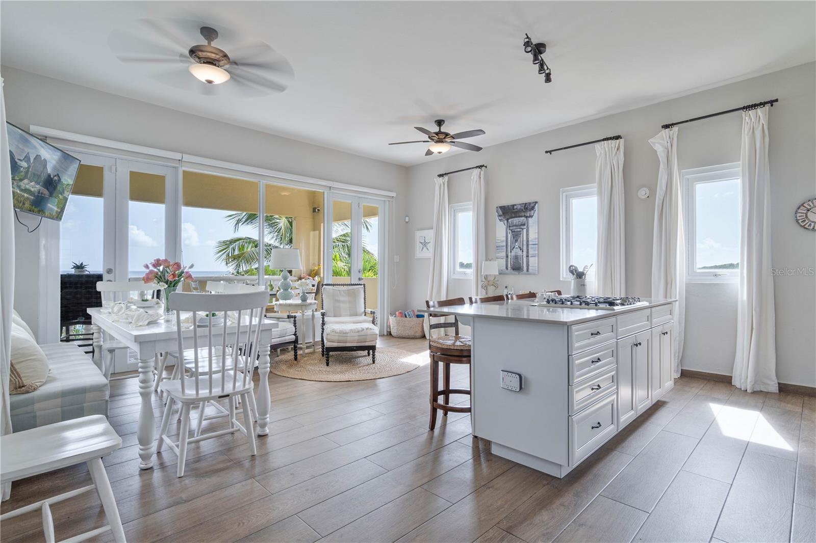 PALMAS DEL MAR - Residential