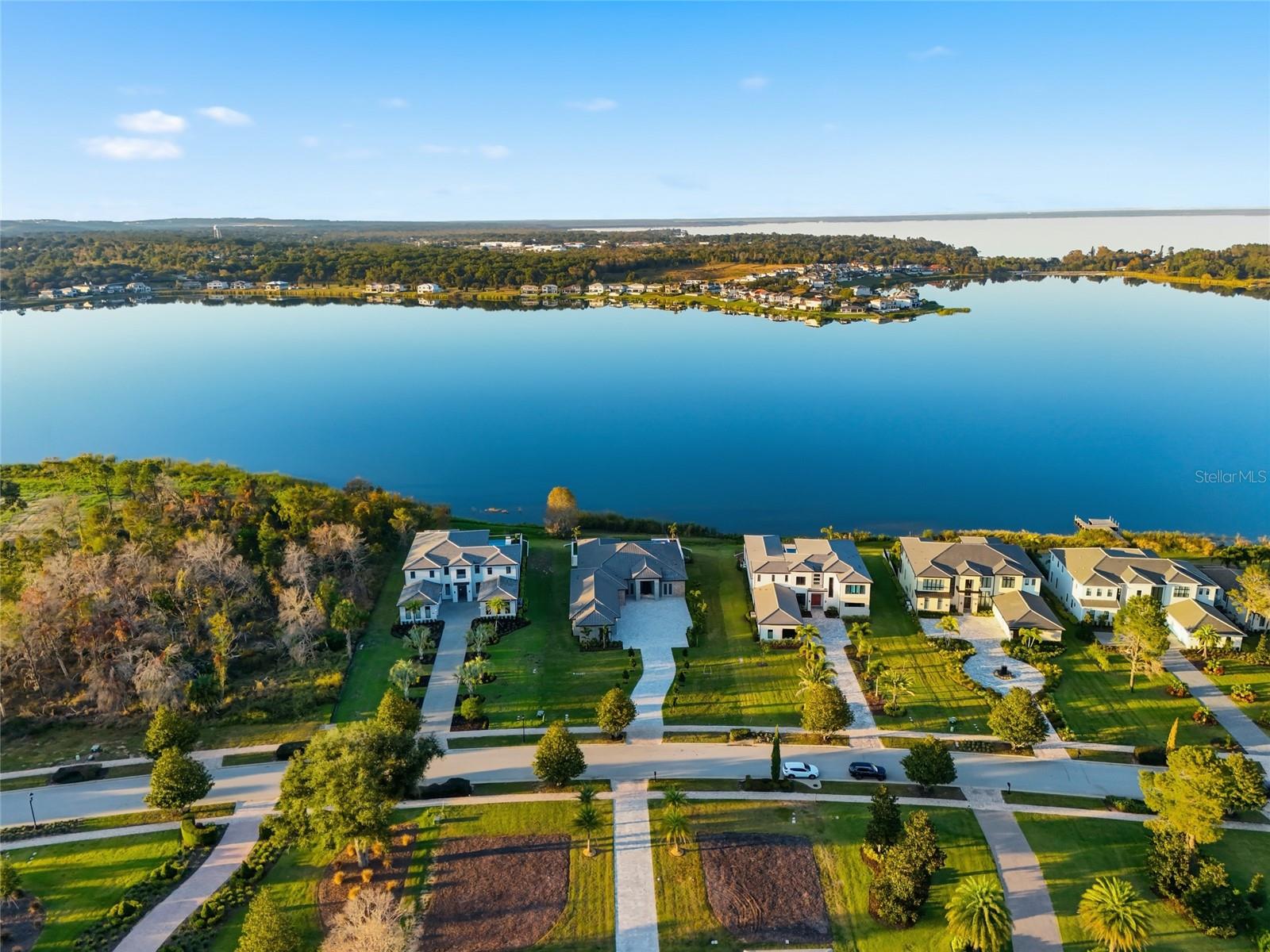 BELLA COLLINA SUB - Residential
