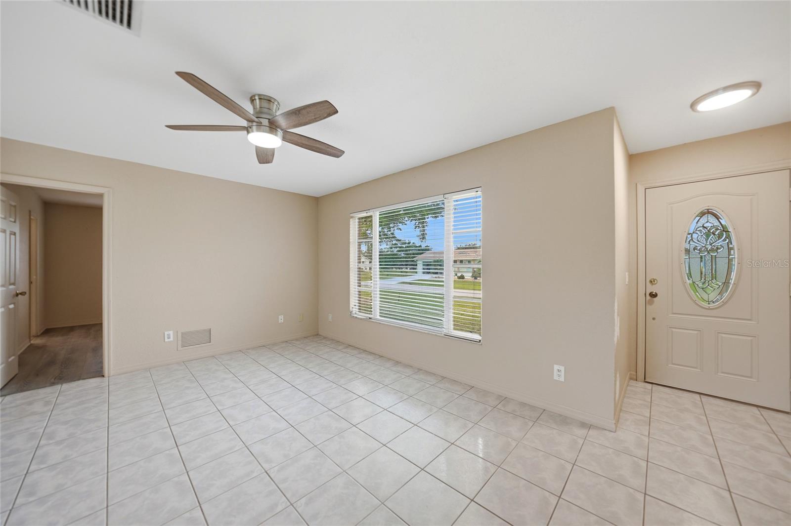 CHARLOTTE PARK - Residential