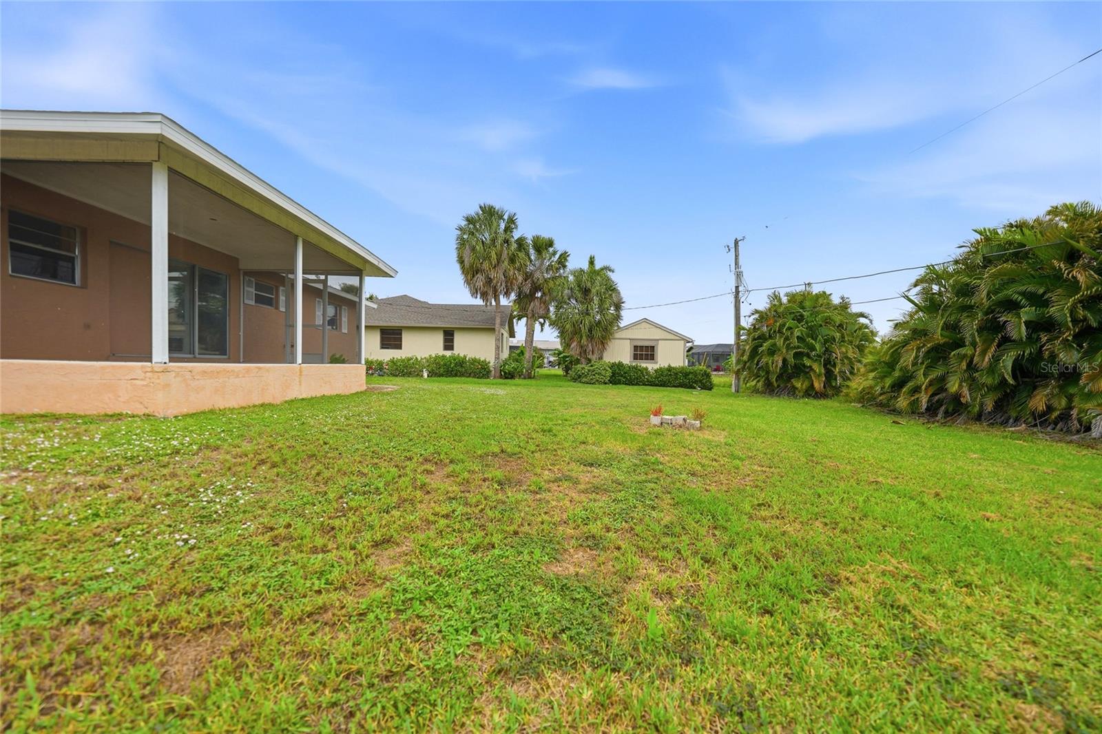CHARLOTTE PARK - Residential