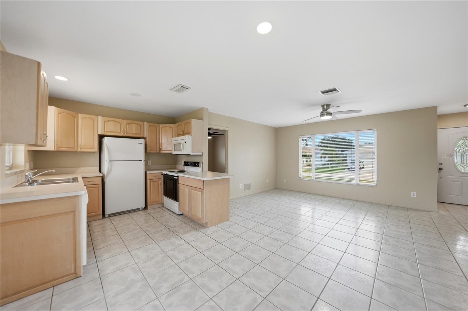 CHARLOTTE PARK - Residential
