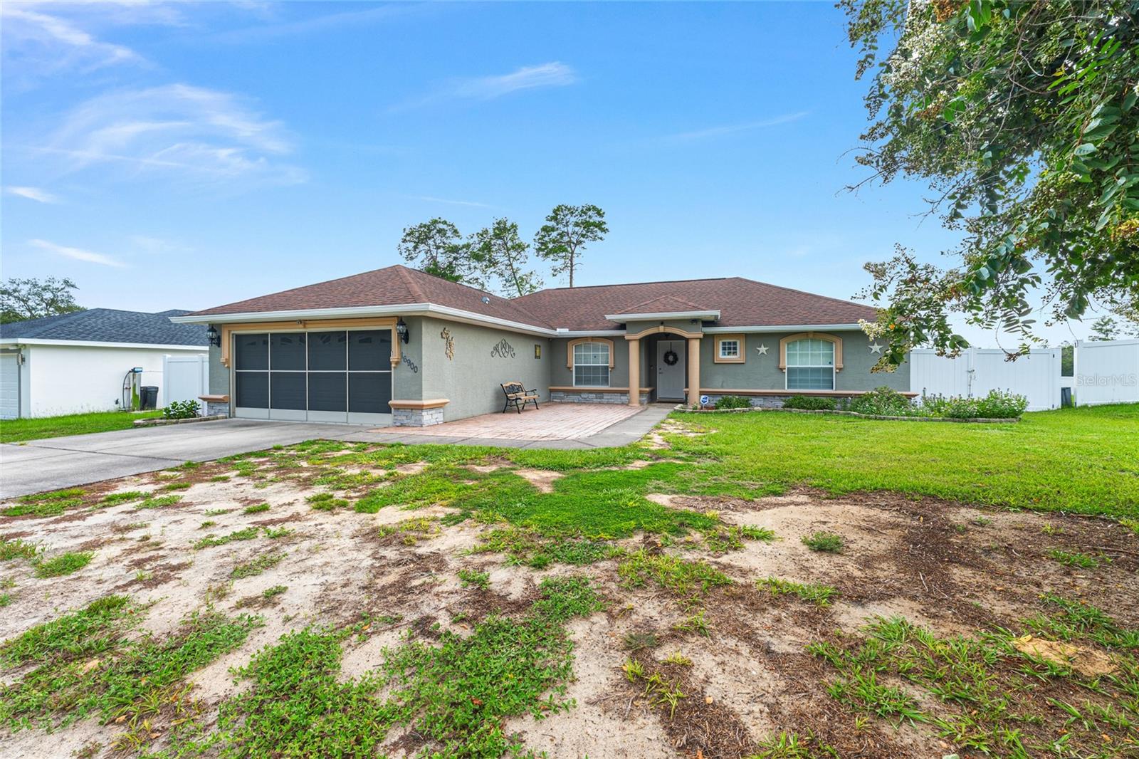 MARION OAKS - Residential