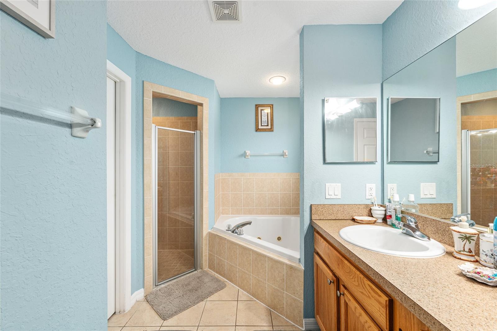 MARION OAKS - Residential