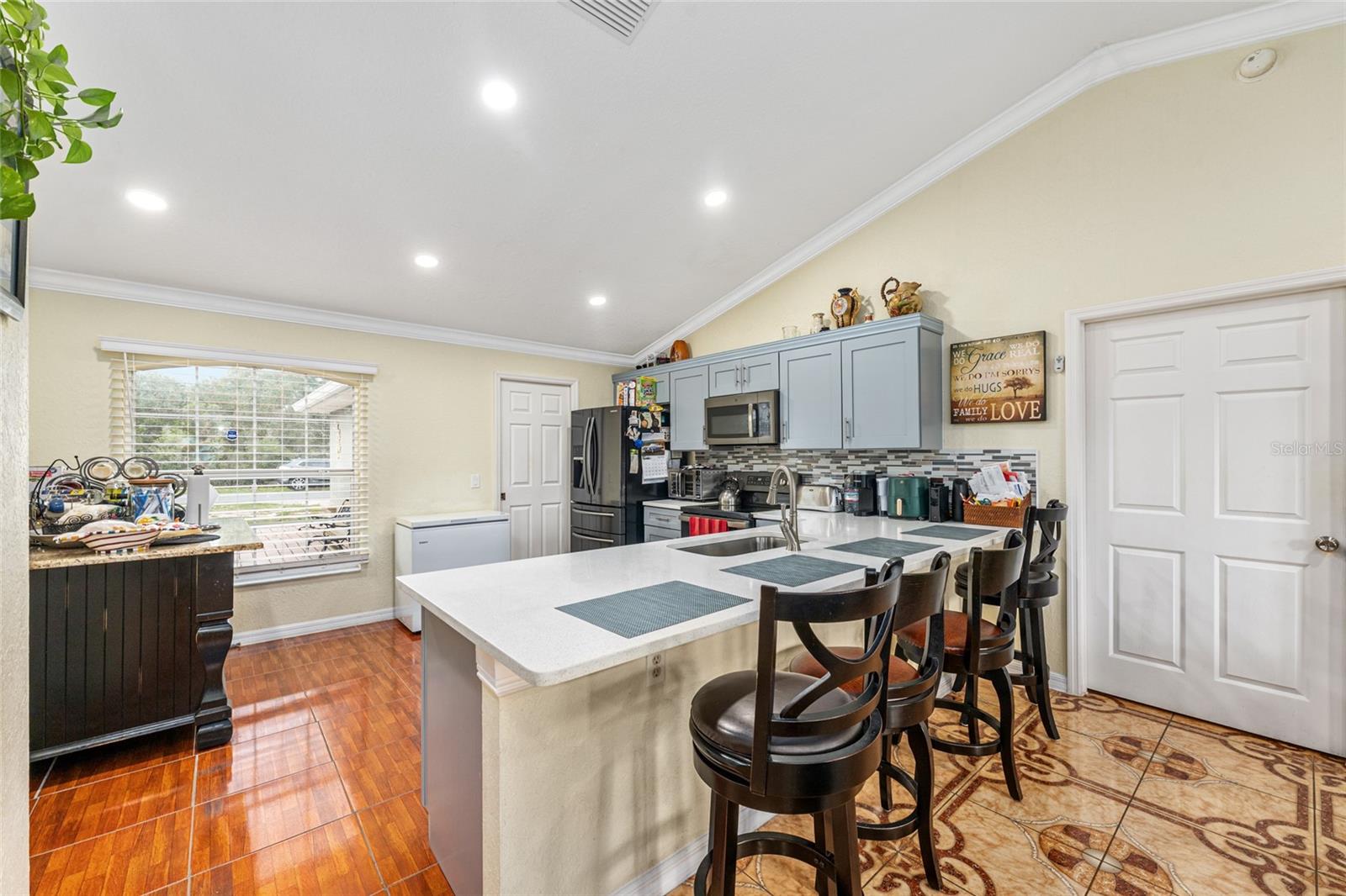 MARION OAKS - Residential