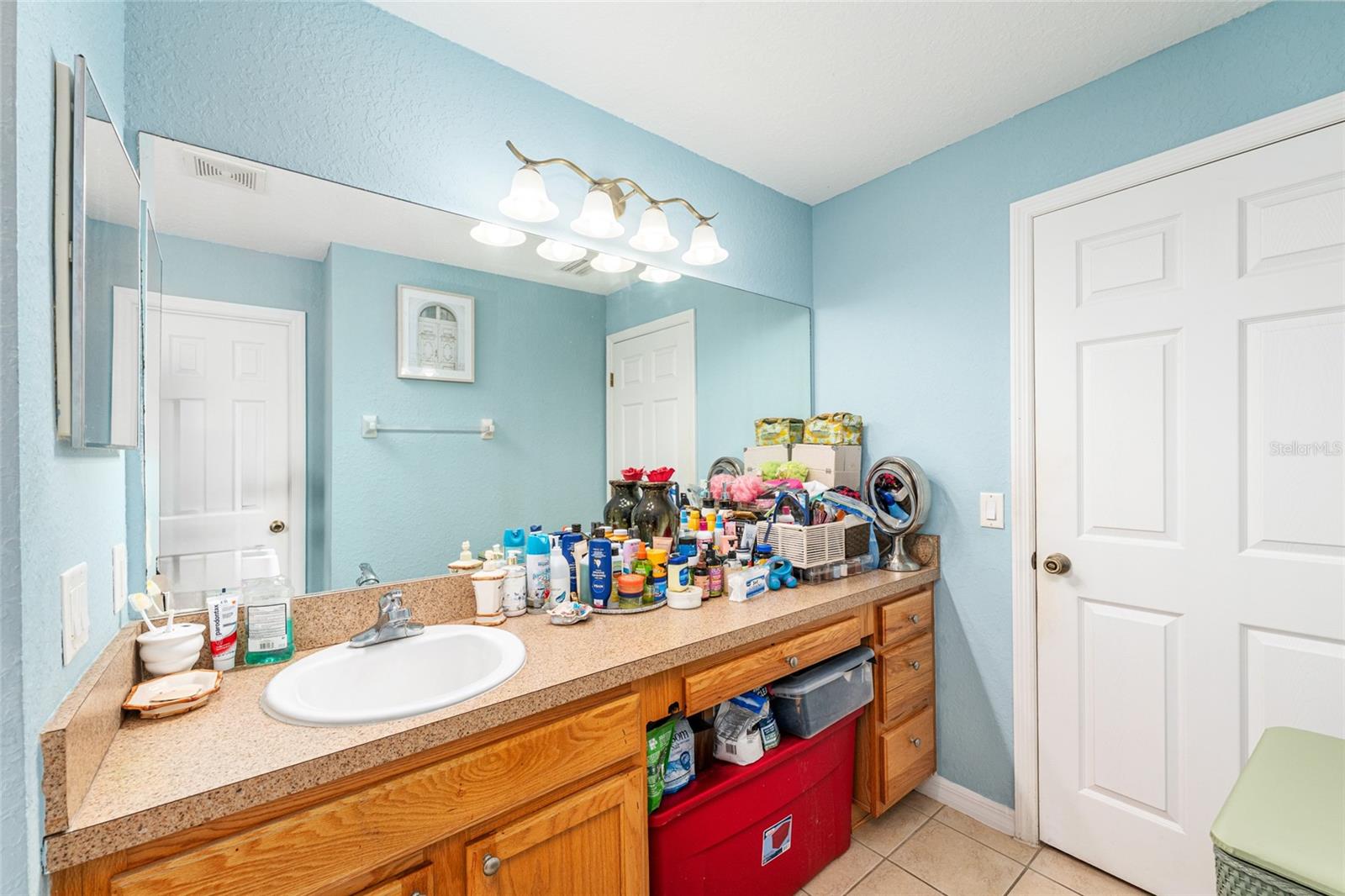 MARION OAKS - Residential