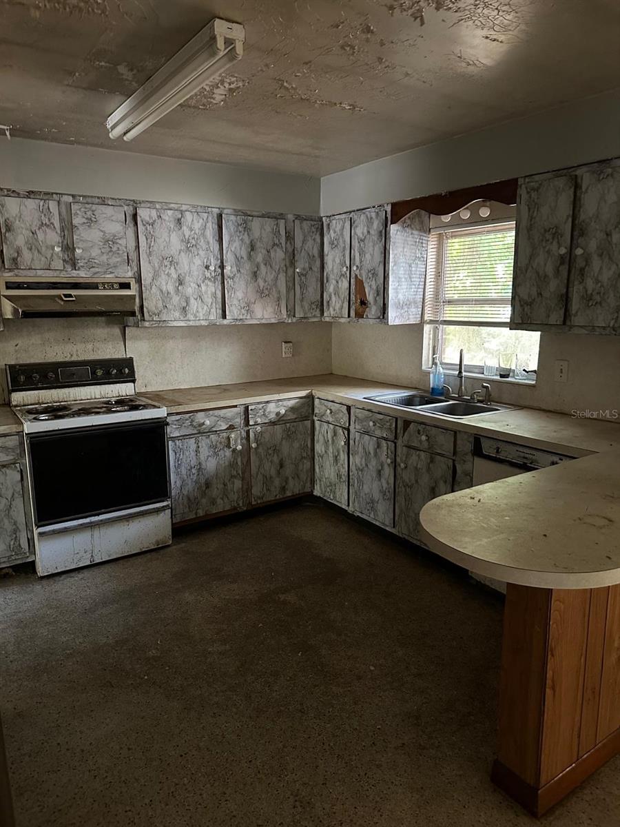 NOT IN SUBDIVISION - Residential