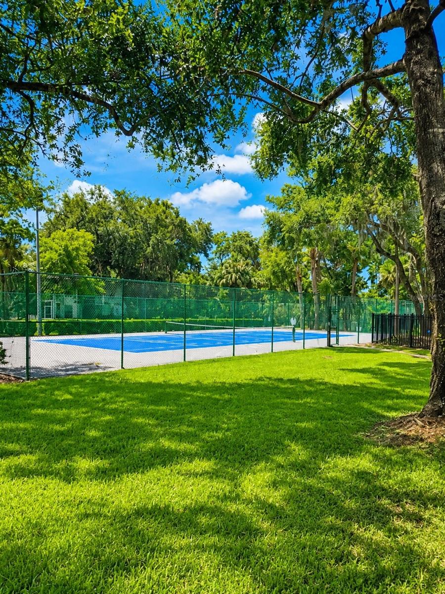NORTHLAKE VILLAGE CONDO 5 - Residential