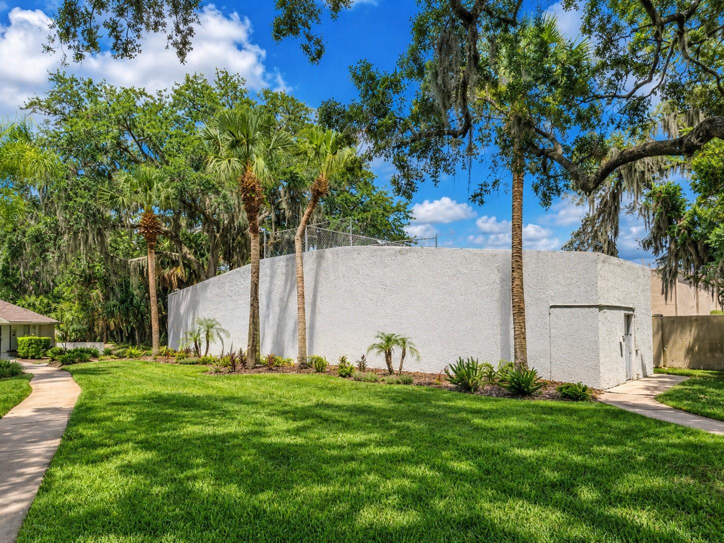 NORTHLAKE VILLAGE CONDO 5 - Residential