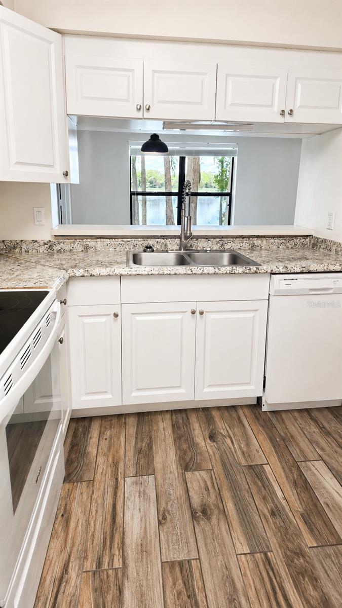 NORTHLAKE VILLAGE CONDO 5 - Residential