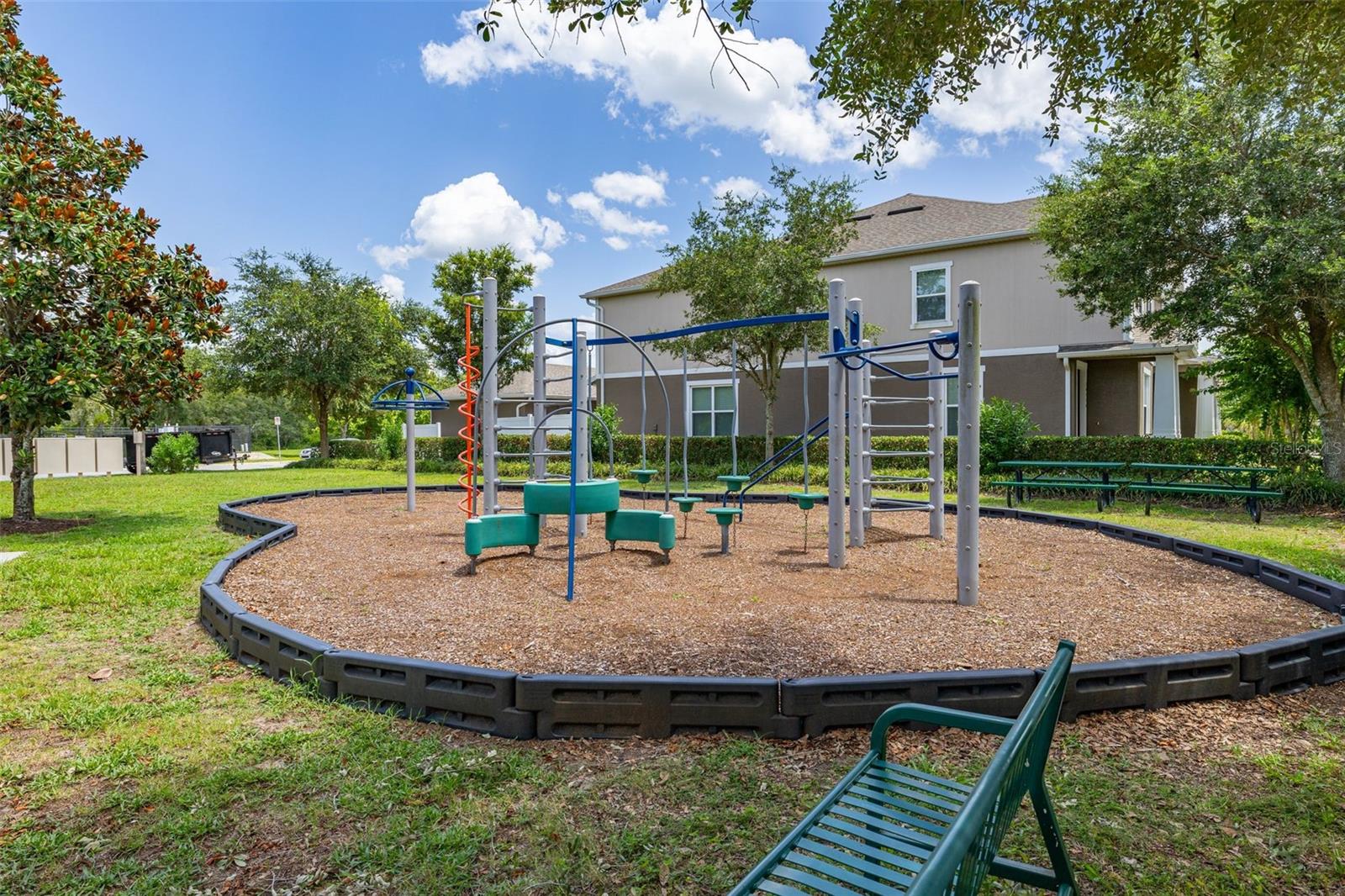 WINDING BAY PRESERVE - Residential Lease