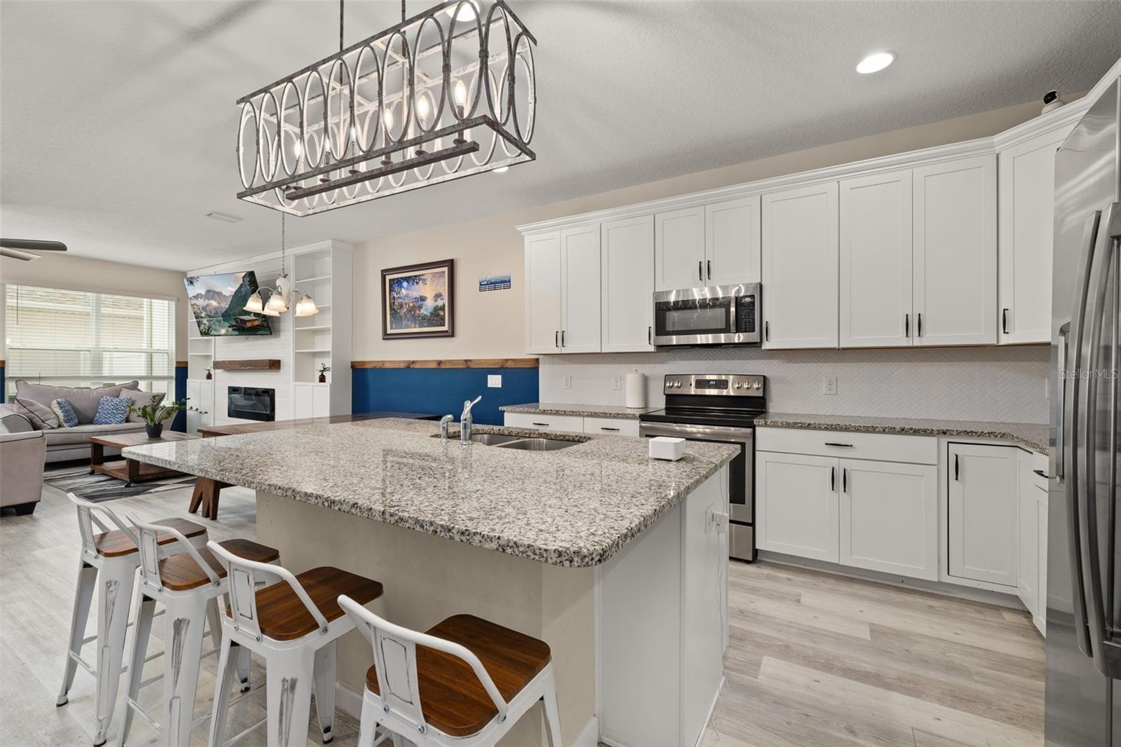 WINDING BAY PRESERVE - Residential Lease
