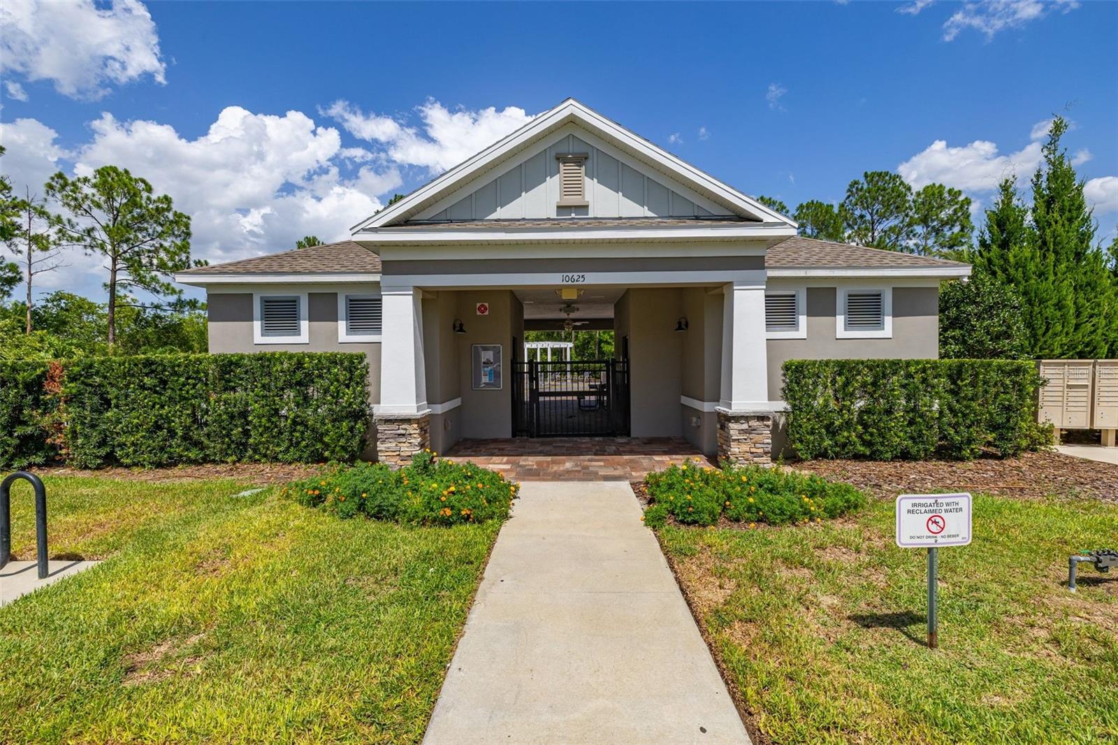 WINDING BAY PRESERVE - Residential Lease