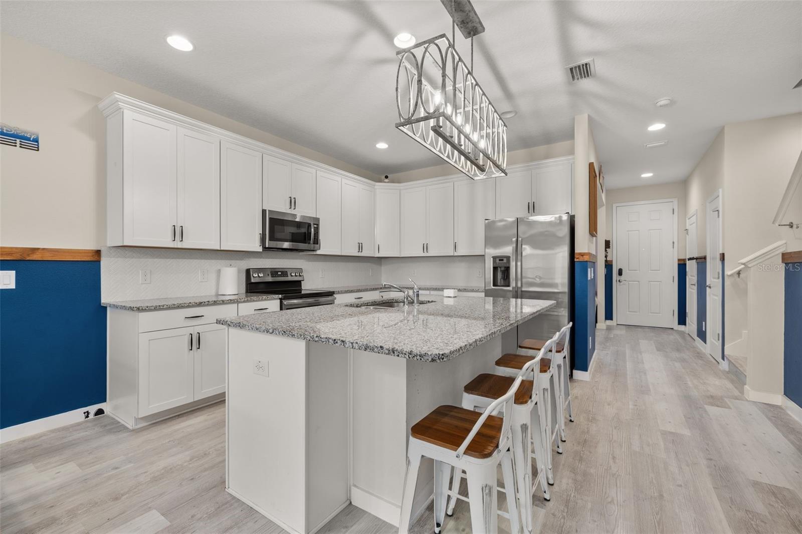 WINDING BAY PRESERVE - Residential Lease