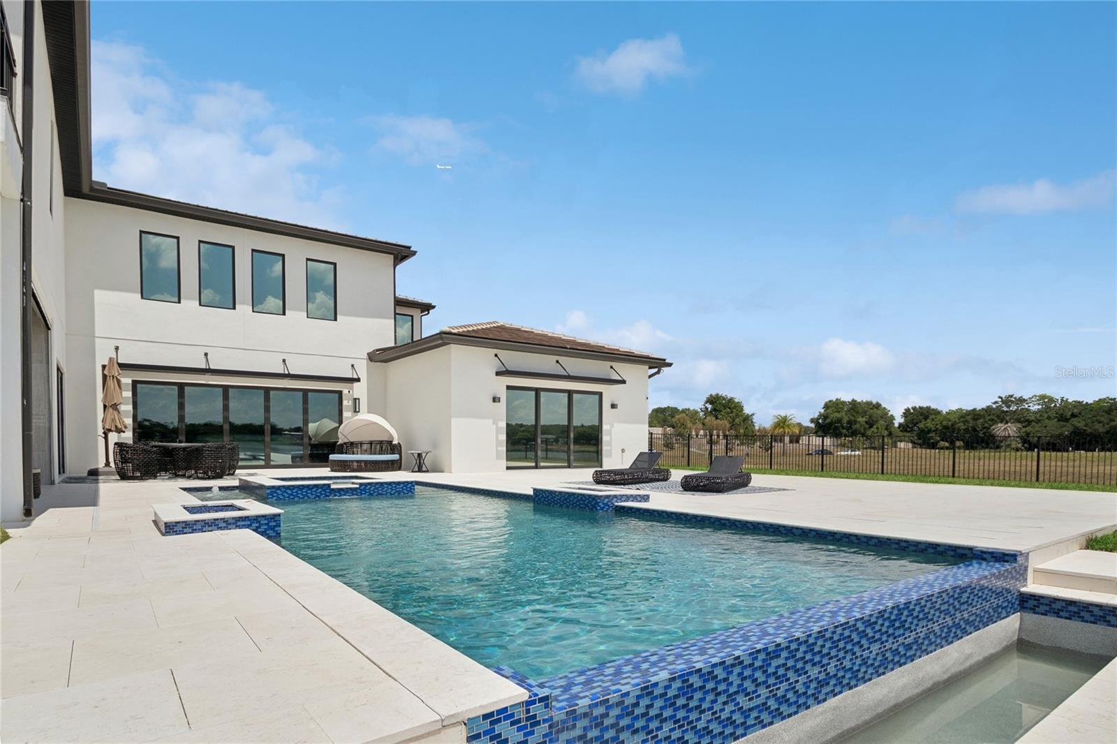 LAKE OLIVIA RESERVE - Residential