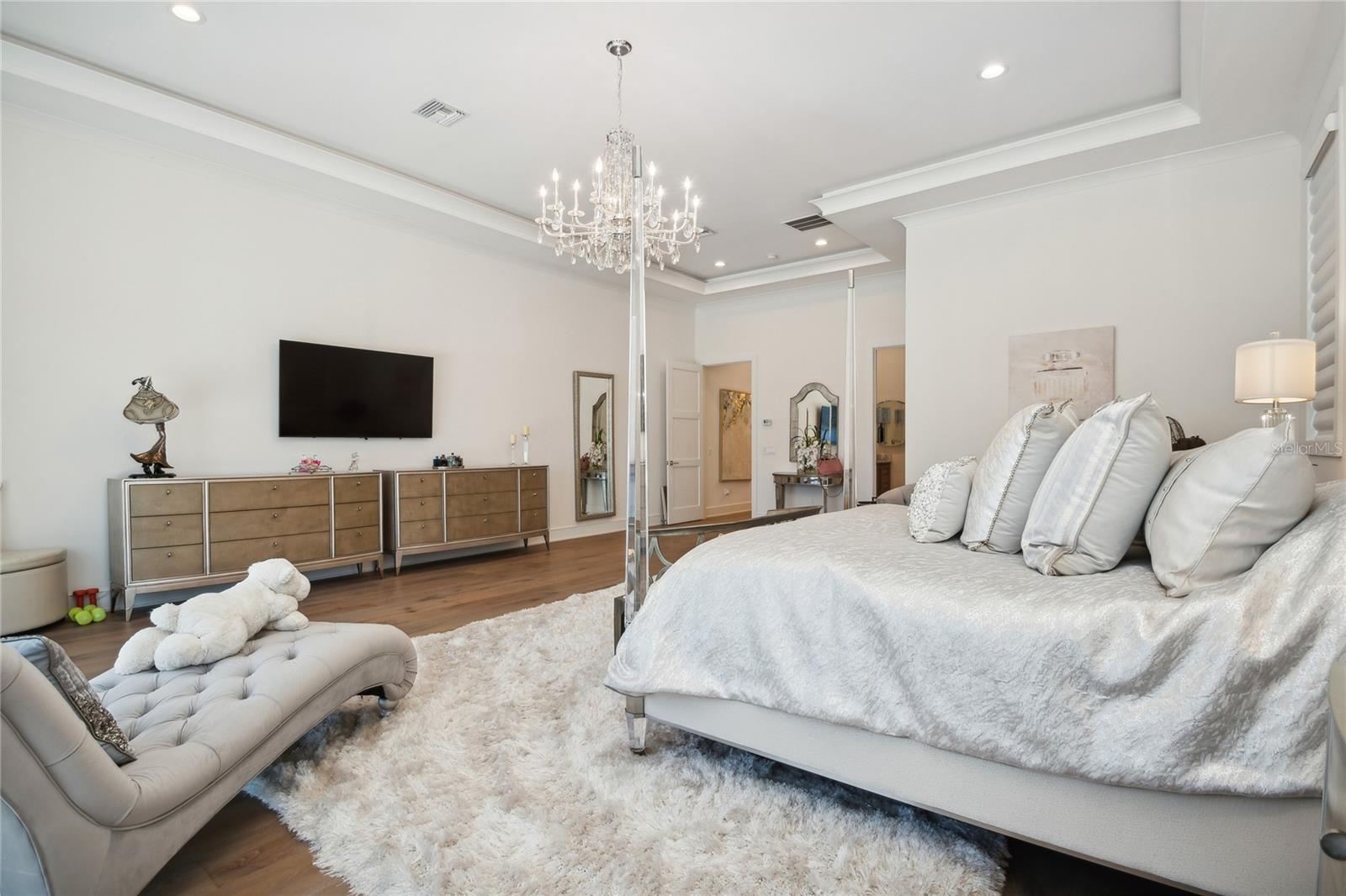 LAKE OLIVIA RESERVE - Residential