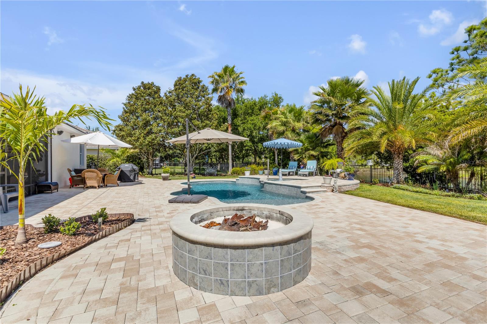 MOUNT DORA LOCH LEVEN PH 05 - Residential