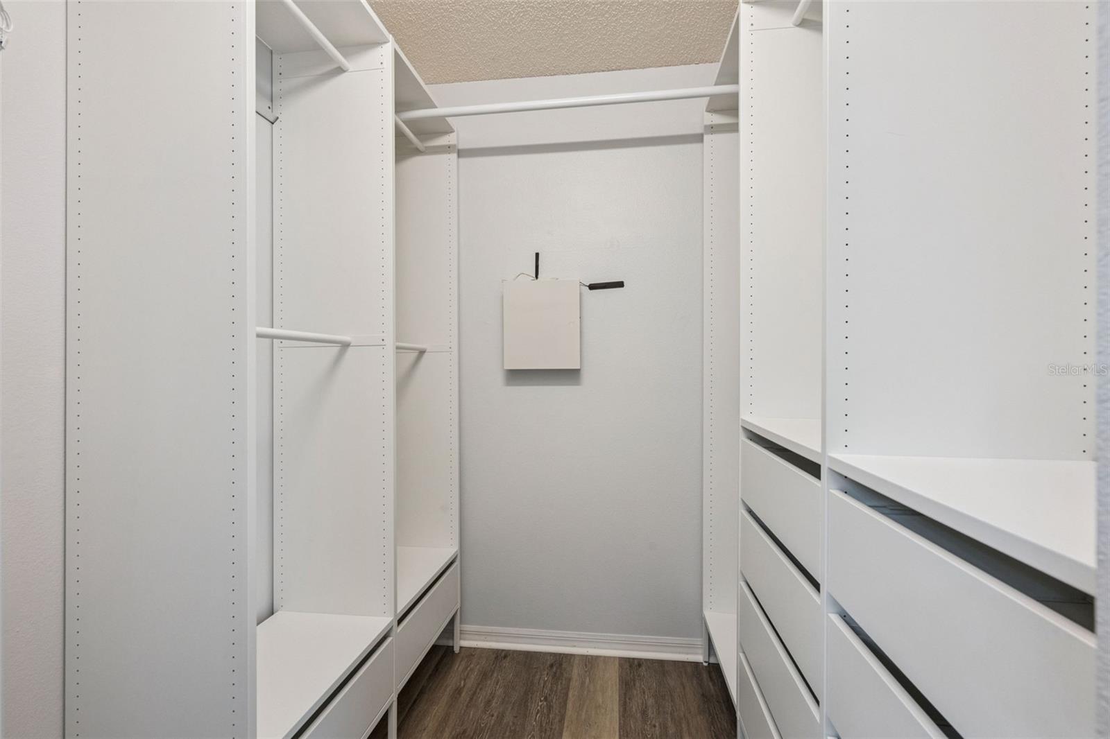 COUNTRY CREEK FOREST EDGE UNIT II - Residential