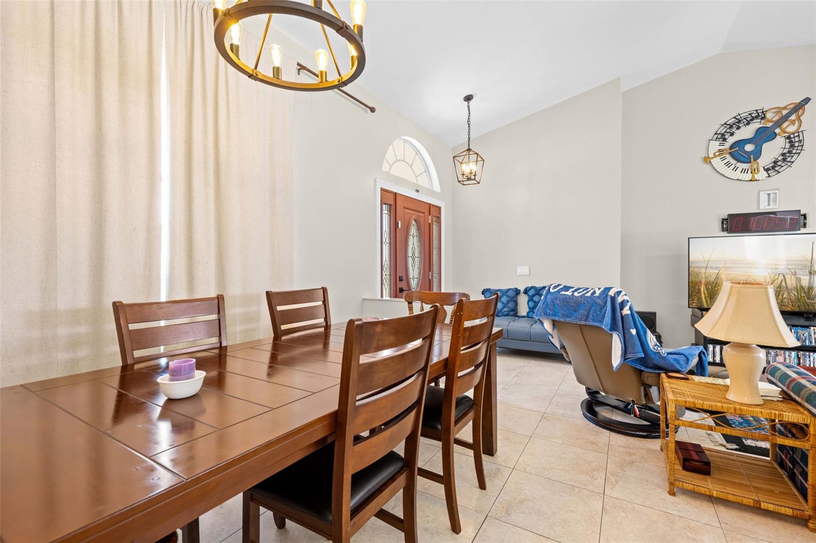 SPRING HILL - Residential