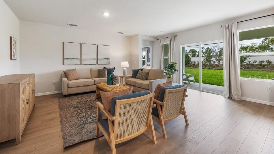 RYE CROSSING - Residential