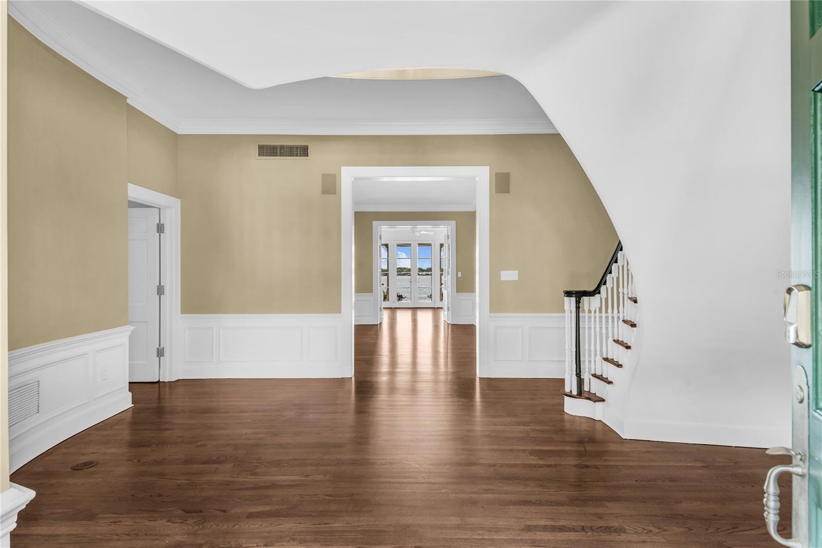 TUXEDO ESTATES - Residential