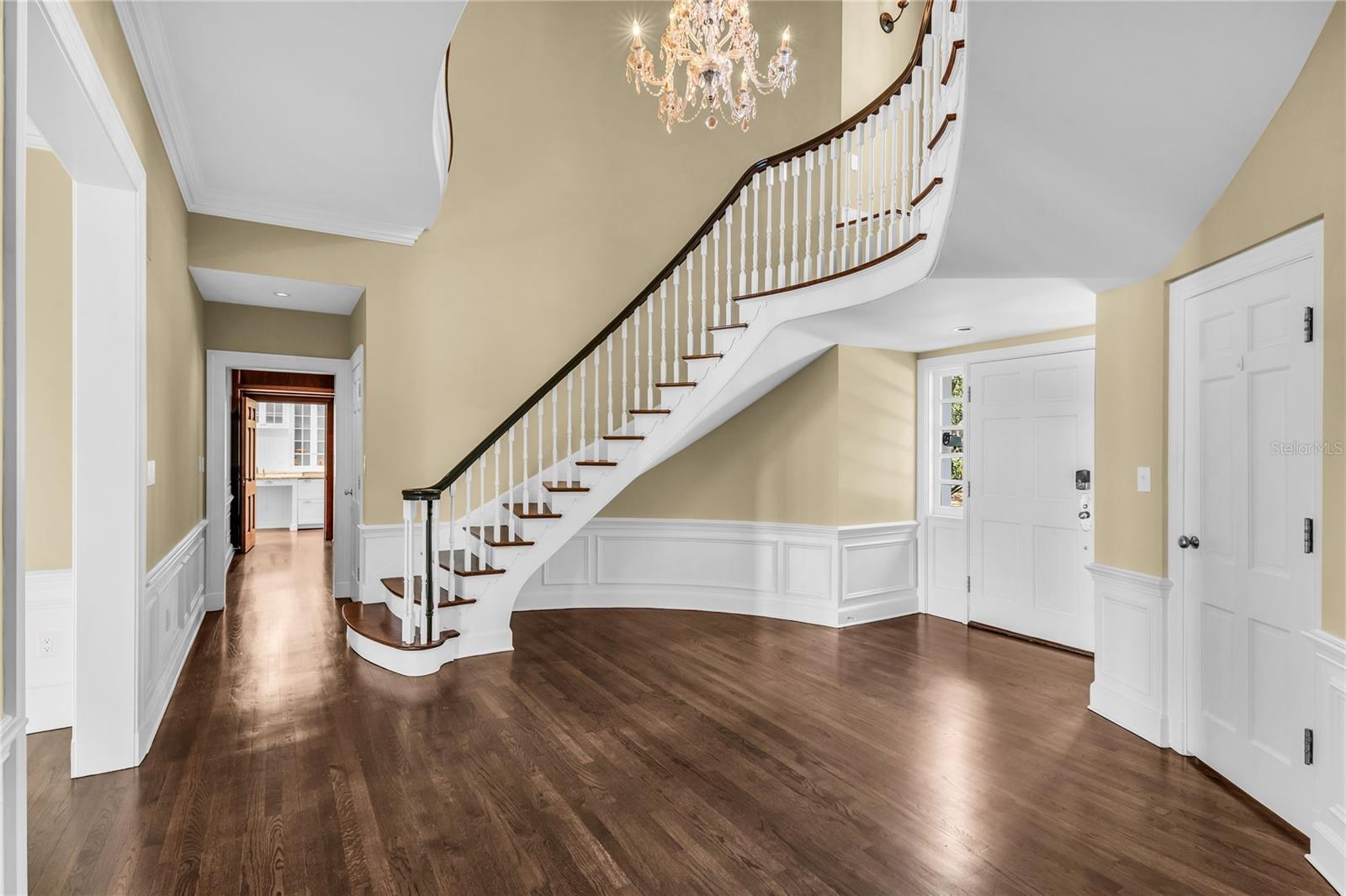 TUXEDO ESTATES - Residential