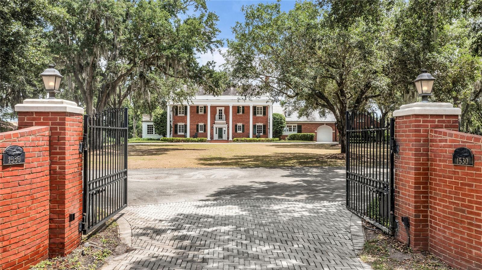 TUXEDO ESTATES - Residential