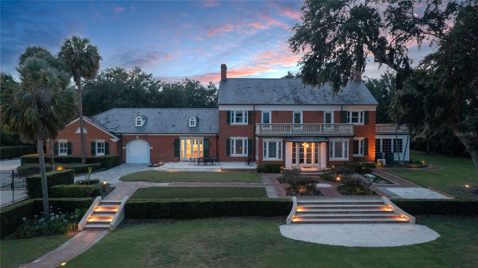 TUXEDO ESTATES - Residential