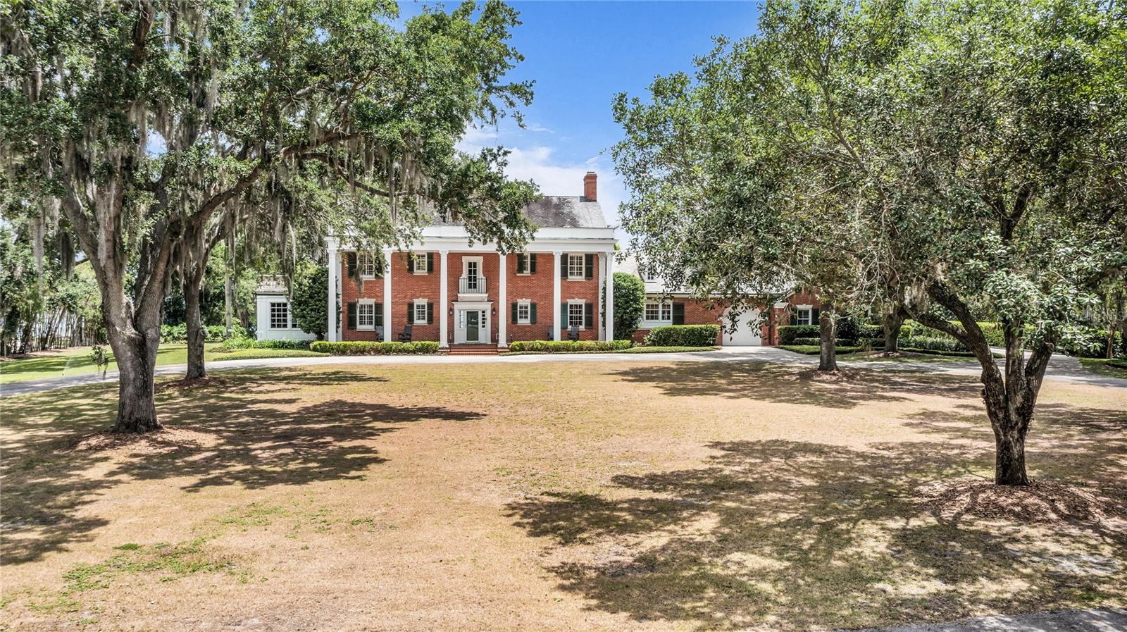 TUXEDO ESTATES - Residential