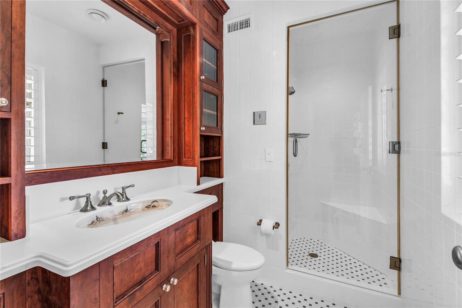 TUXEDO ESTATES - Residential