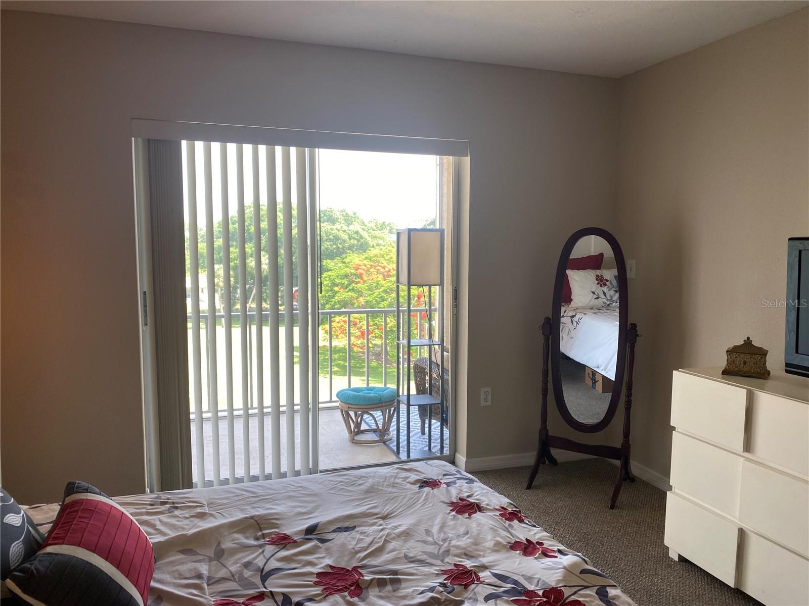 BAYSHORE ON THE LAKE CONDO APTS - Residential