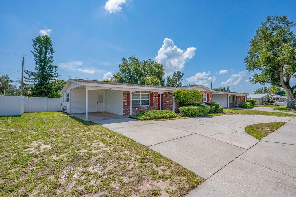 BRANDON GROVE ESTATES UNIT 1 - Residential