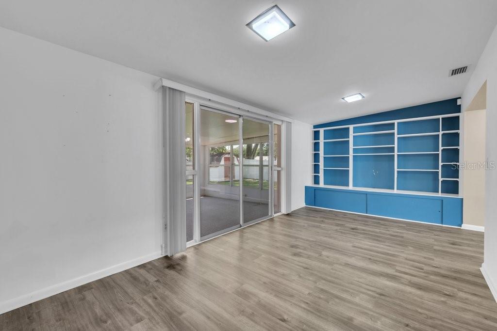 BRANDON GROVE ESTATES UNIT 1 - Residential