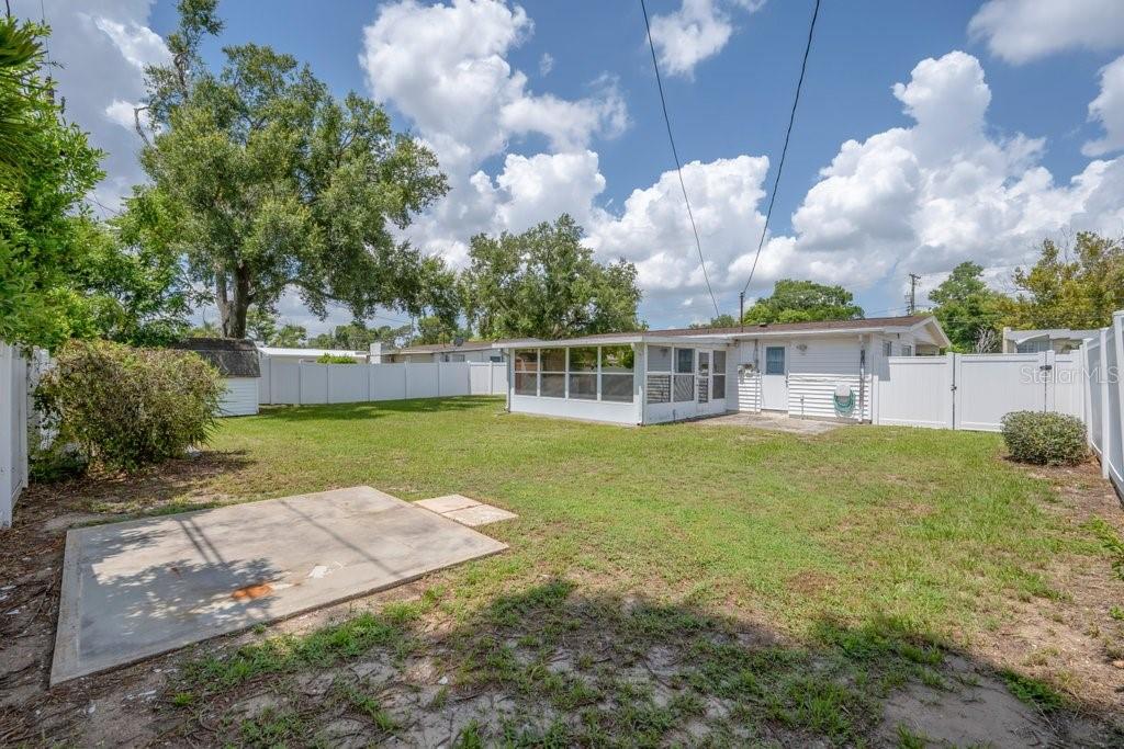 BRANDON GROVE ESTATES UNIT 1 - Residential
