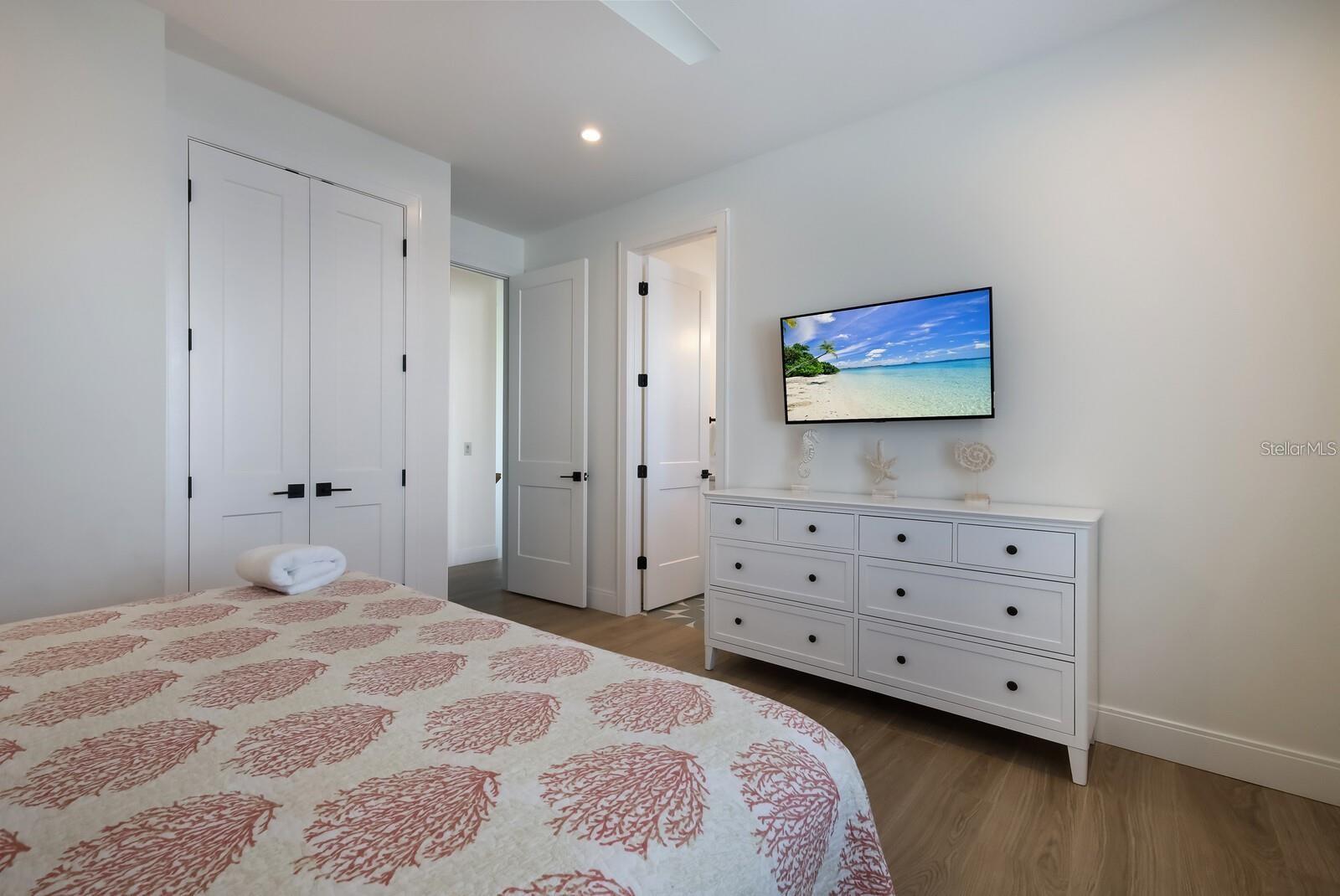 ILEXHURST - Residential