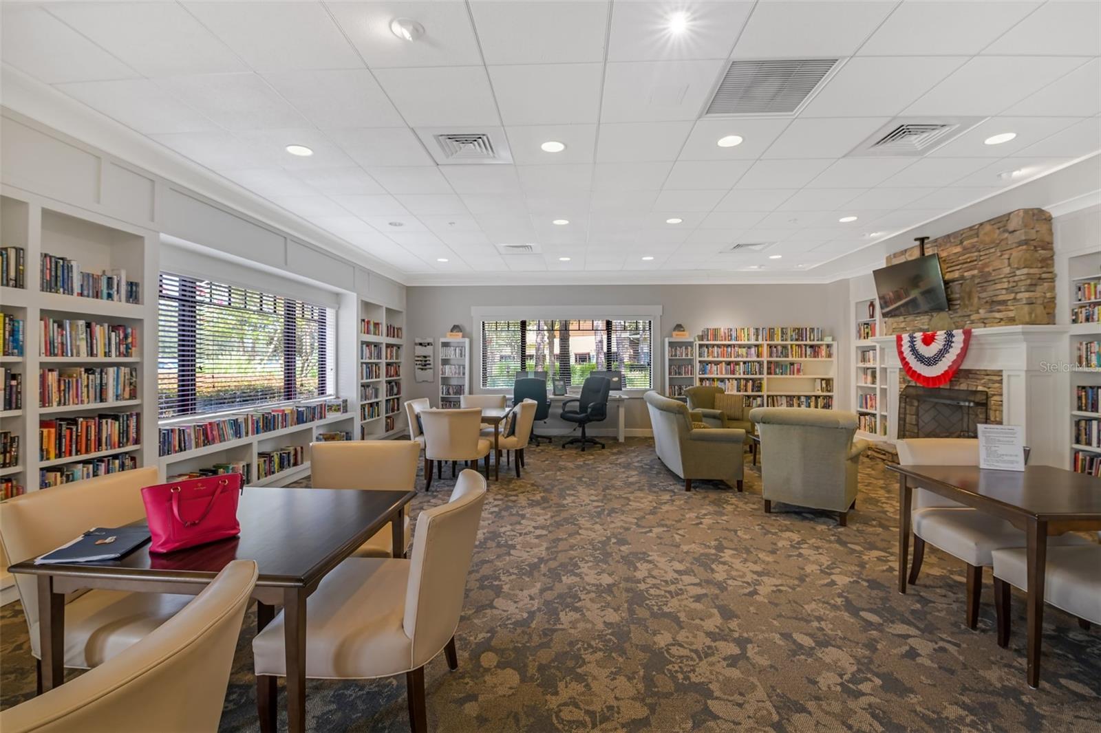 STONE CRK BY DEL WEBB SOLAIRE - Residential