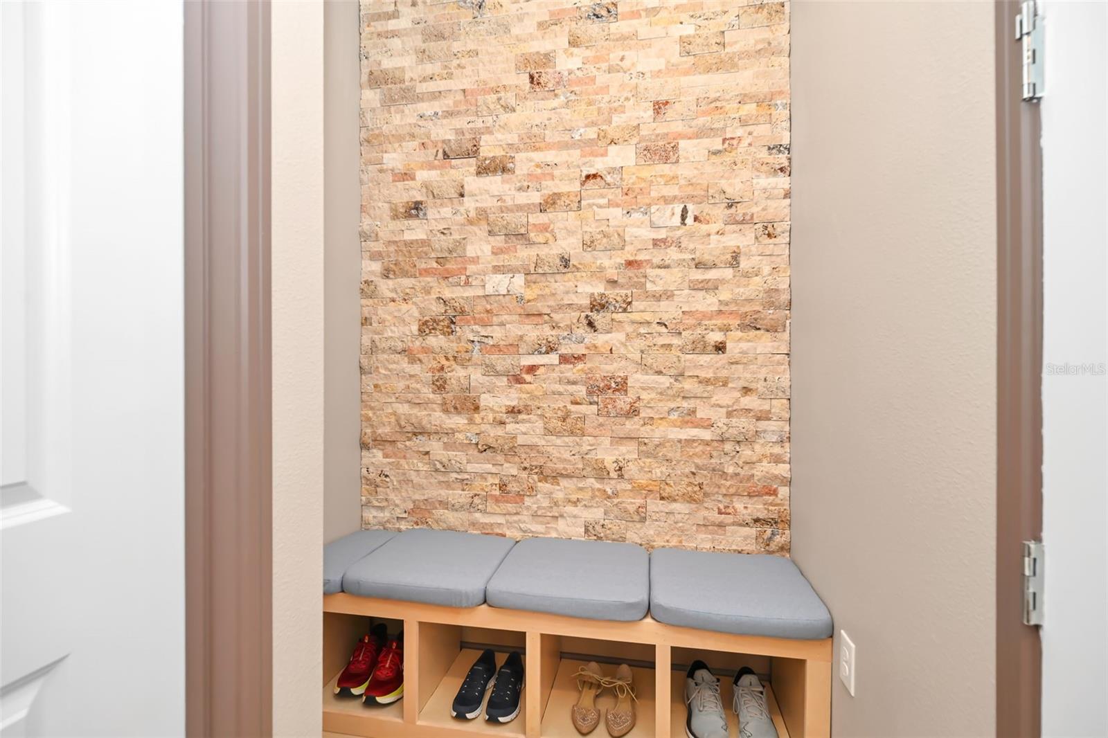 STONE CRK BY DEL WEBB SOLAIRE - Residential