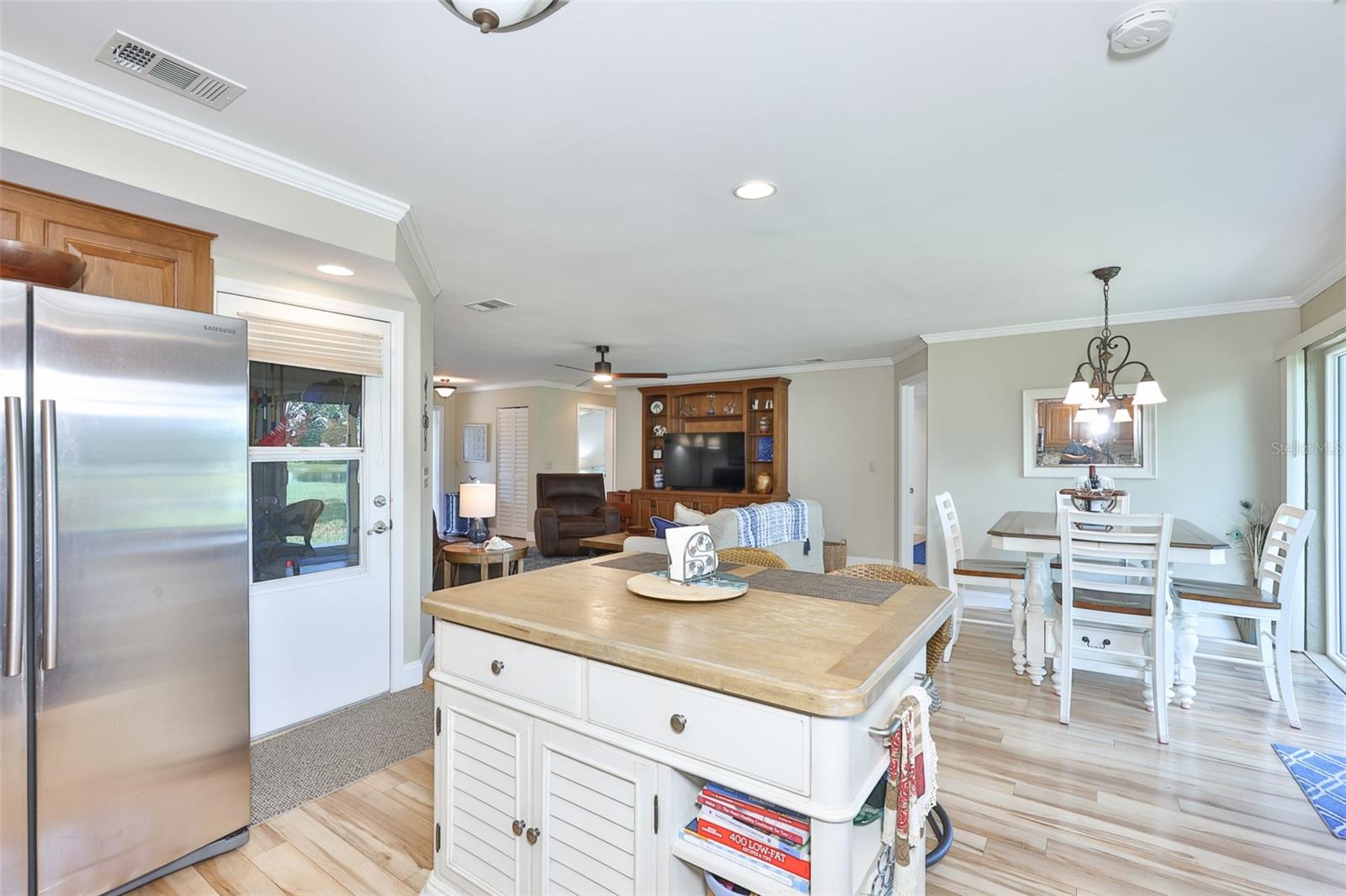 LANCASTER I CONDO - Residential